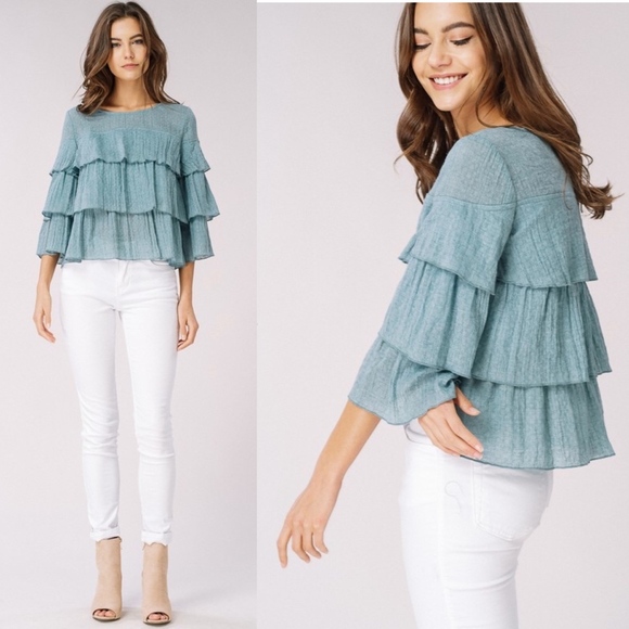 Glamvault Tops - Soft Woven Textured Layered Top